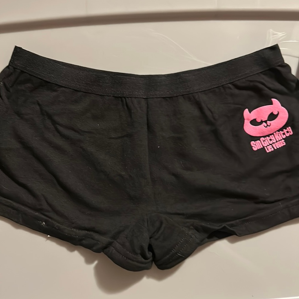 Sun city kitty boy short size medium